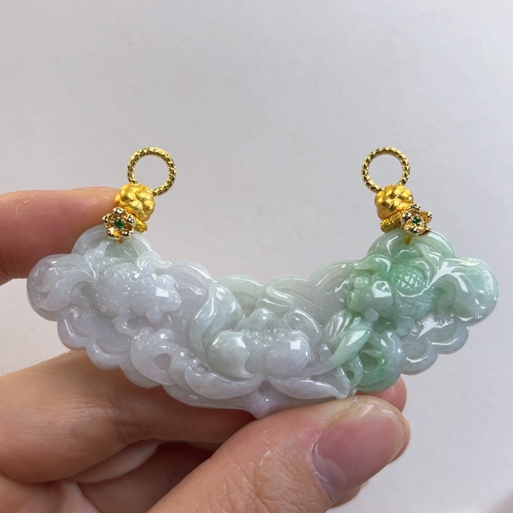 翡翠吊坠(赠链)未镶嵌代编织