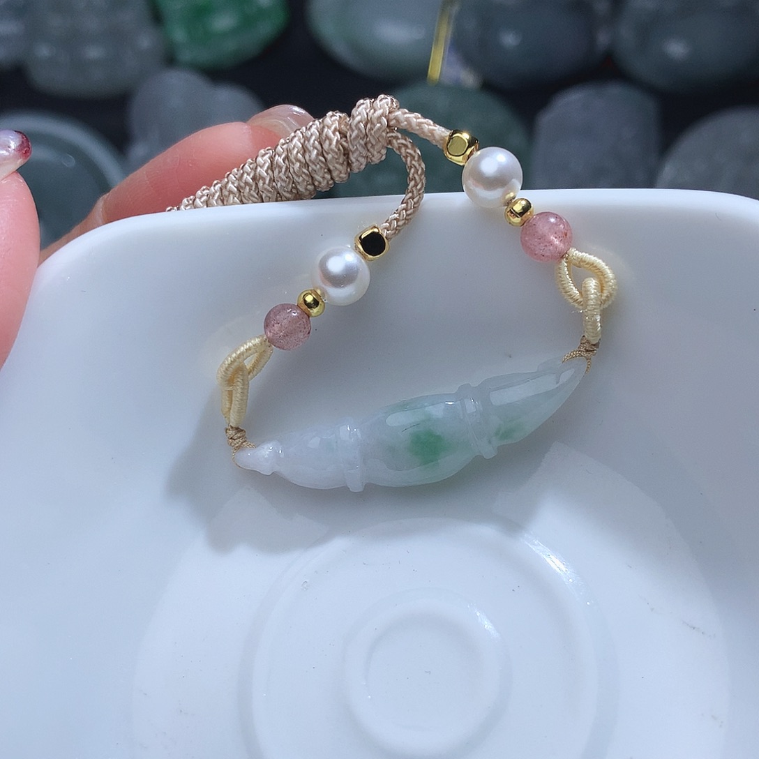 翡翠颈饰未镶嵌3273。