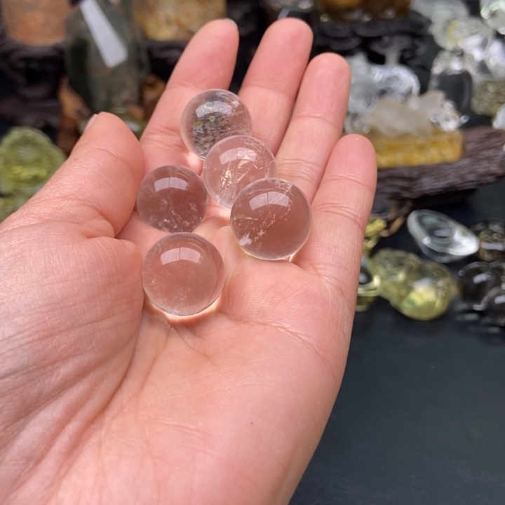 李***呵大型摆件（非配饰）水晶未镶嵌