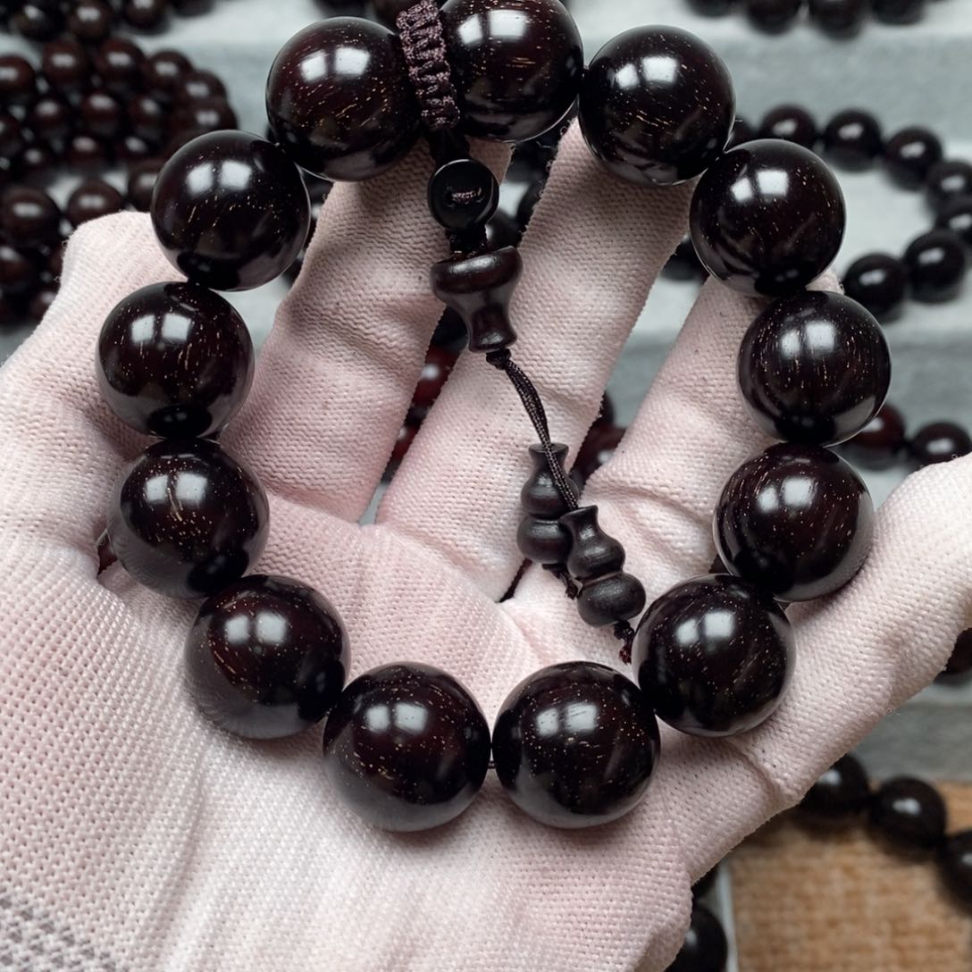 檀香紫檀（小叶紫檀）请****你1.8满