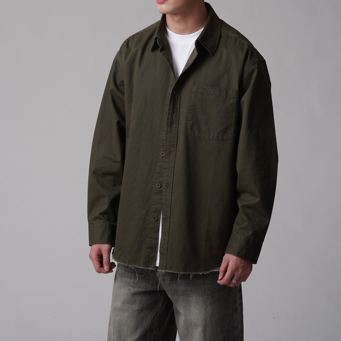 春秋男女通用长袖纯色纯棉质下摆毛边设计宽容版型百搭时尚衬衫