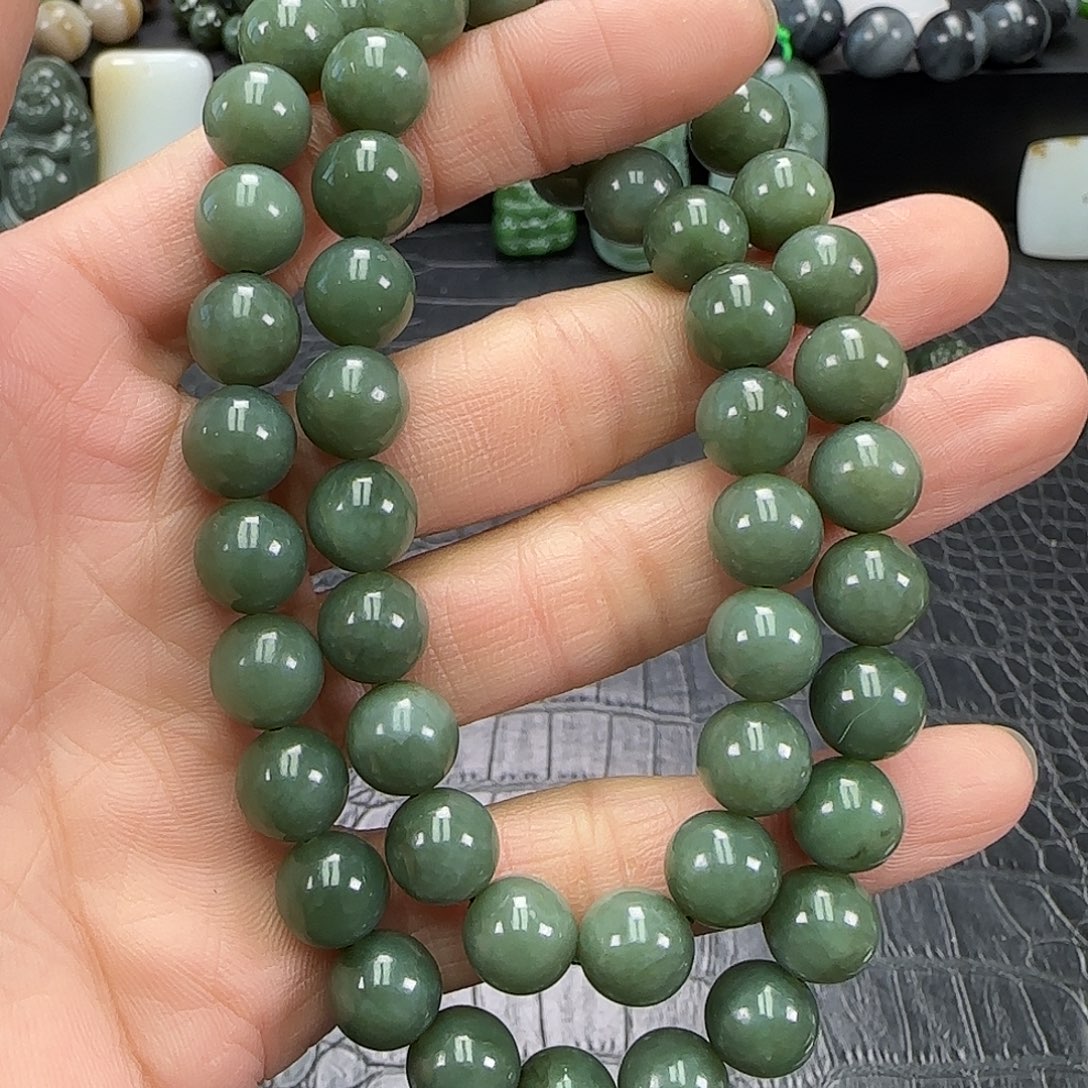 和田玉未镶嵌珠宝奇石