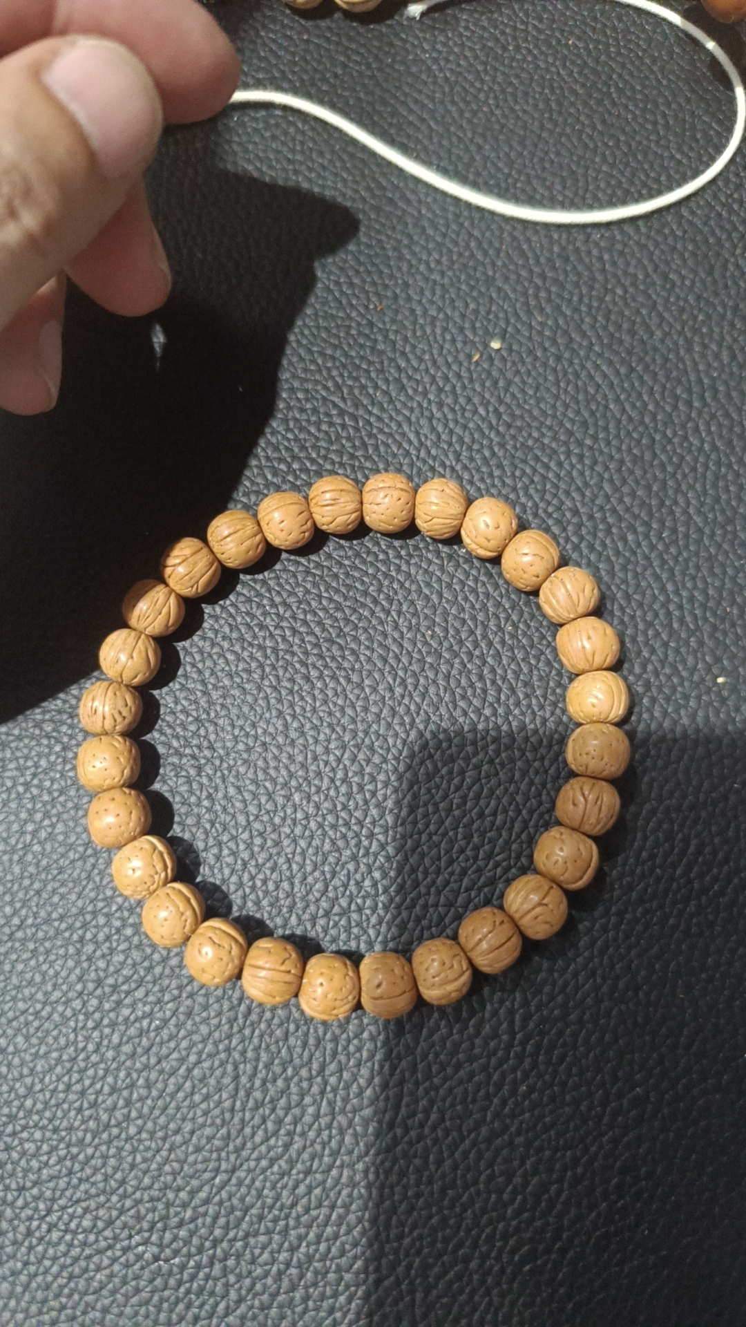 精品野生小小尺寸原皮原色桃核脖挂