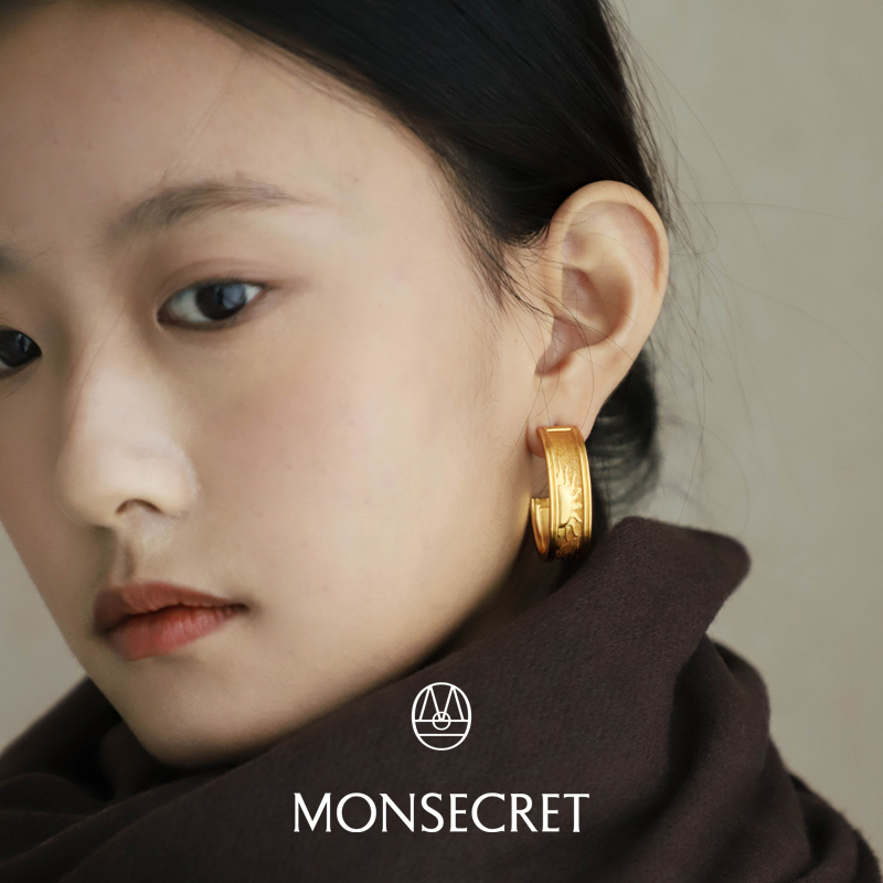 铜合金耳饰 MONSECRET Timeless Glow 旭日拉丝耳圈