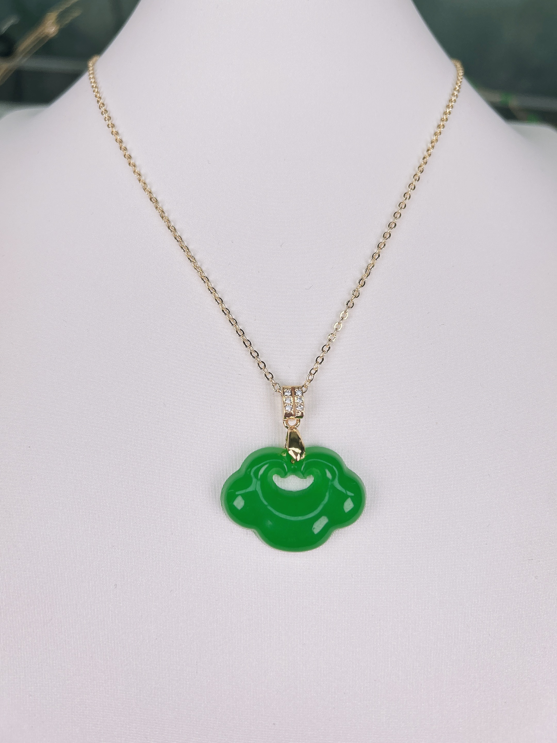 D375缅A气质精美满绿百搭