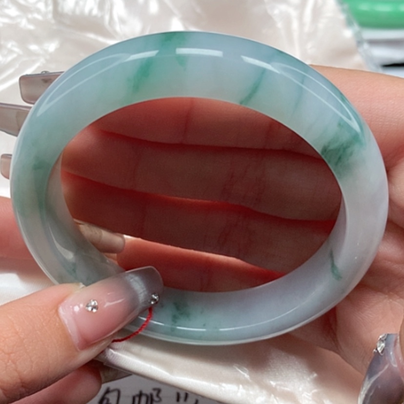 【闪购商品】翡翠手镯未镶嵌57圈