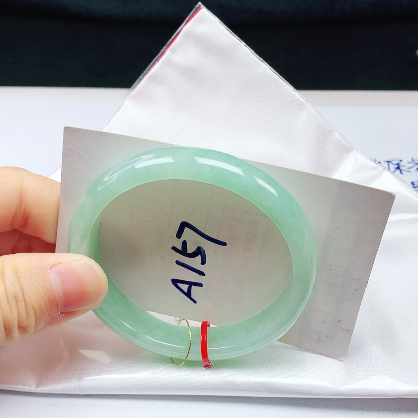 【闪购商品】翡翠手镯未镶嵌56➕圈口贵妃