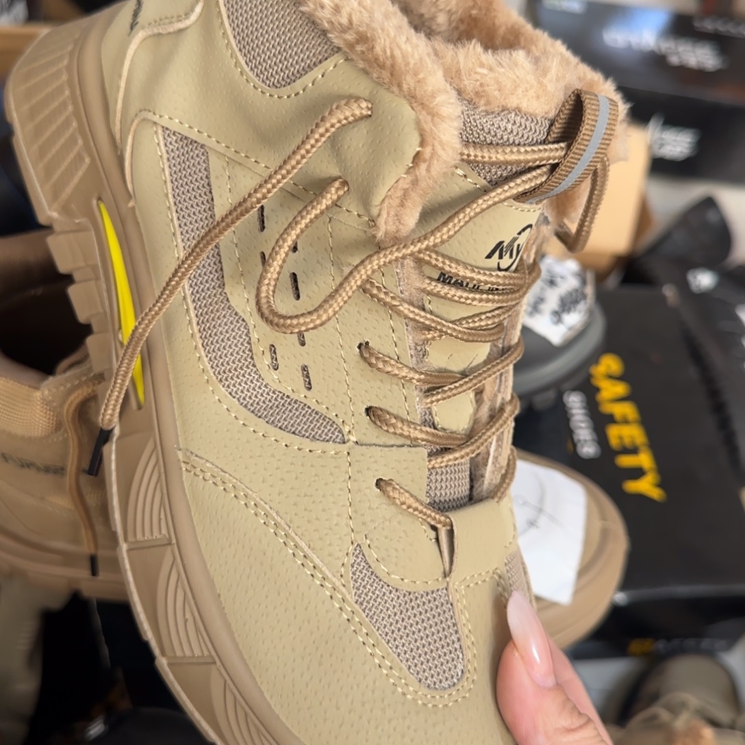 44码1086卡其高帮棉超轻