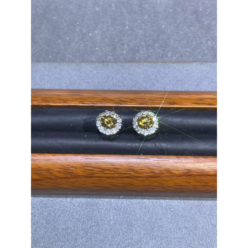 a2393白托黄镶耳钉多样性发货