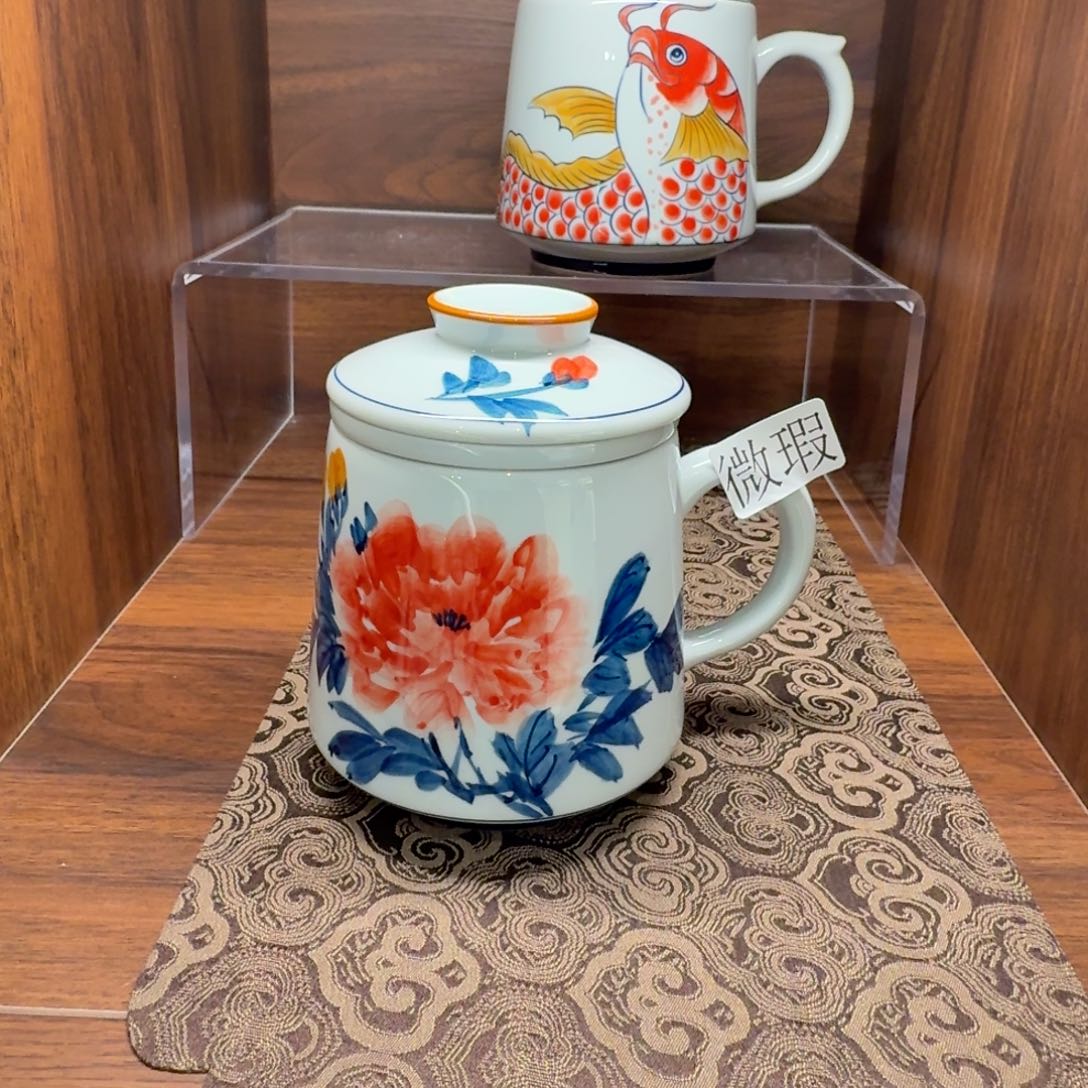 釉下手绘茶具微瑕