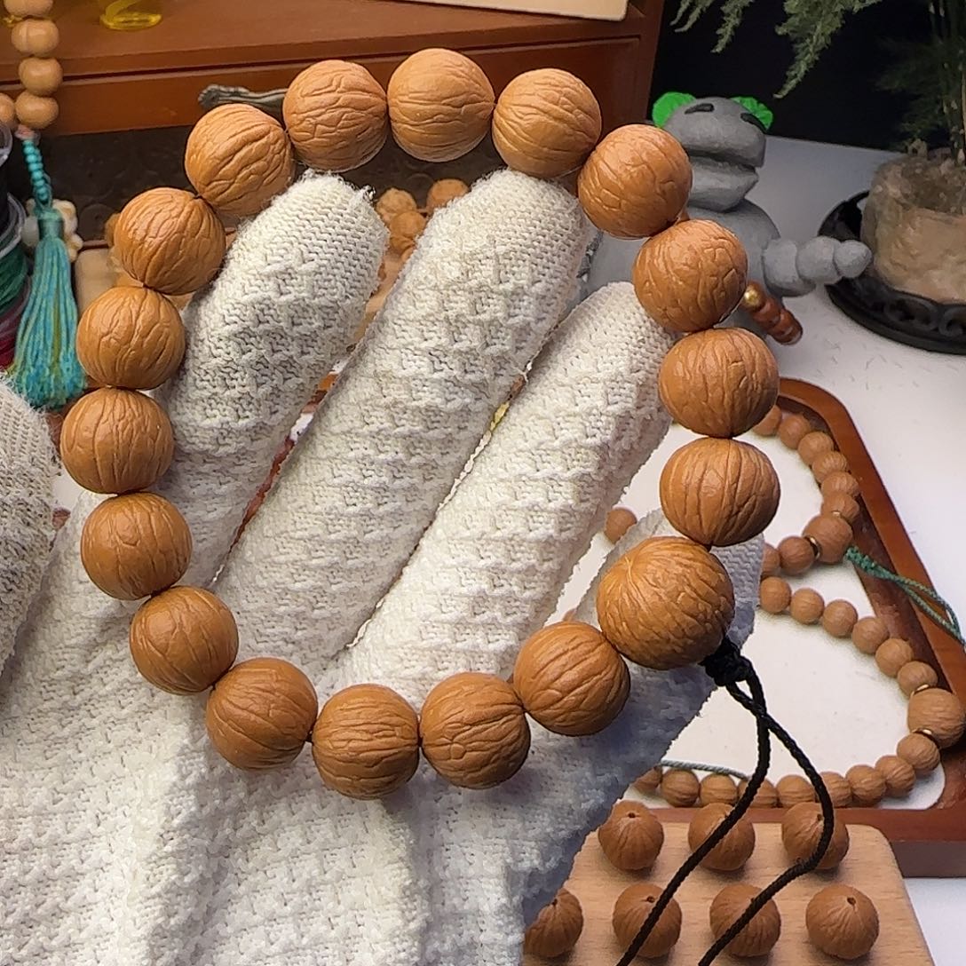 猴头核桃吊坠三维同尺15聚宝盆