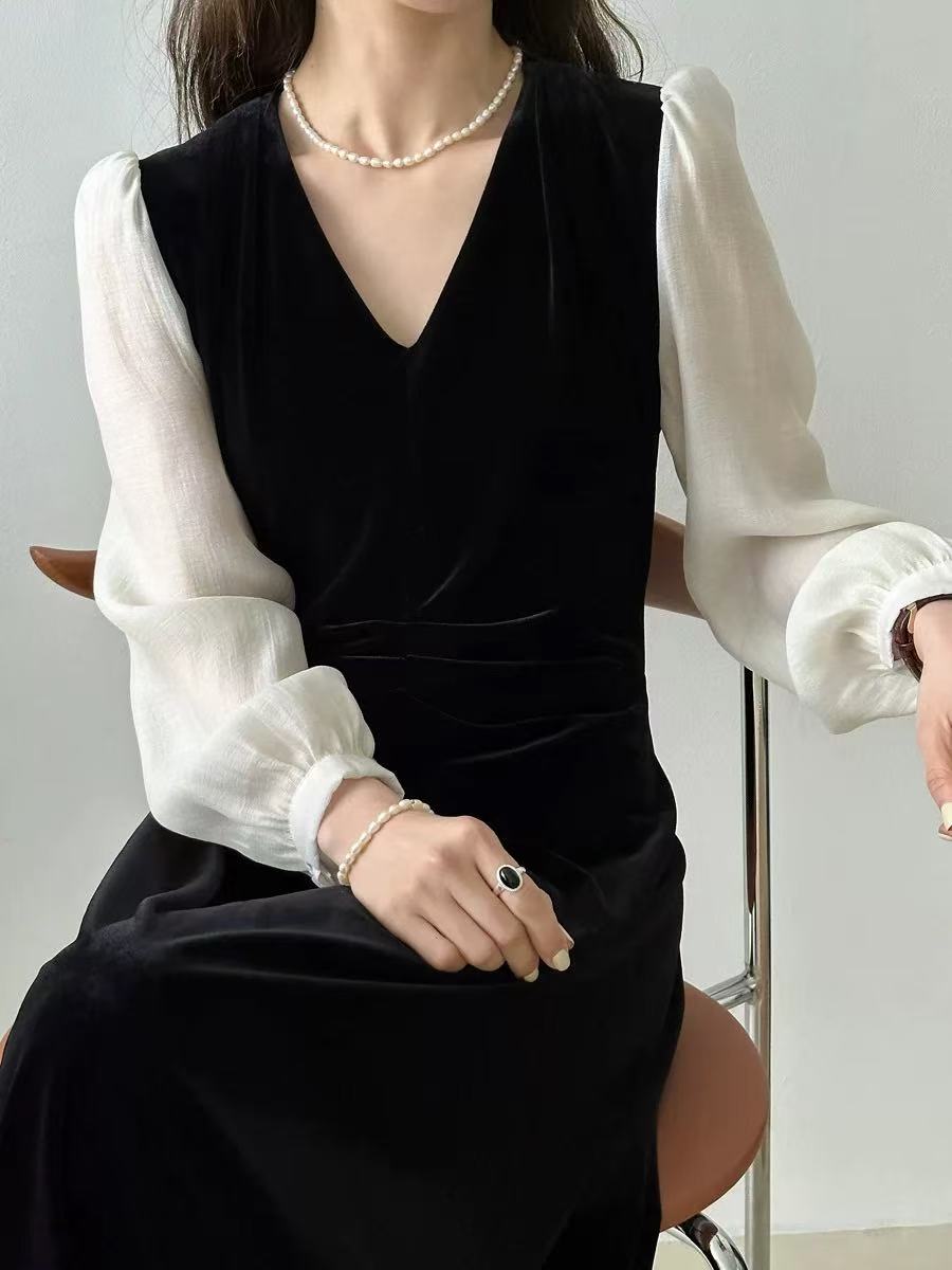 8039  V领赫本风连衣裙女法式独特绝美复古长裙温柔系裙