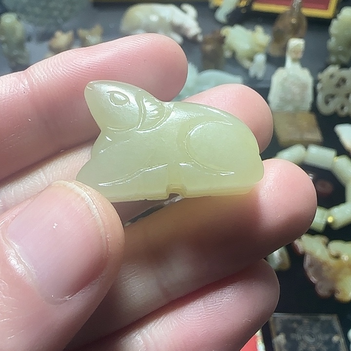 和田玉未镶嵌吊坠(不含链)