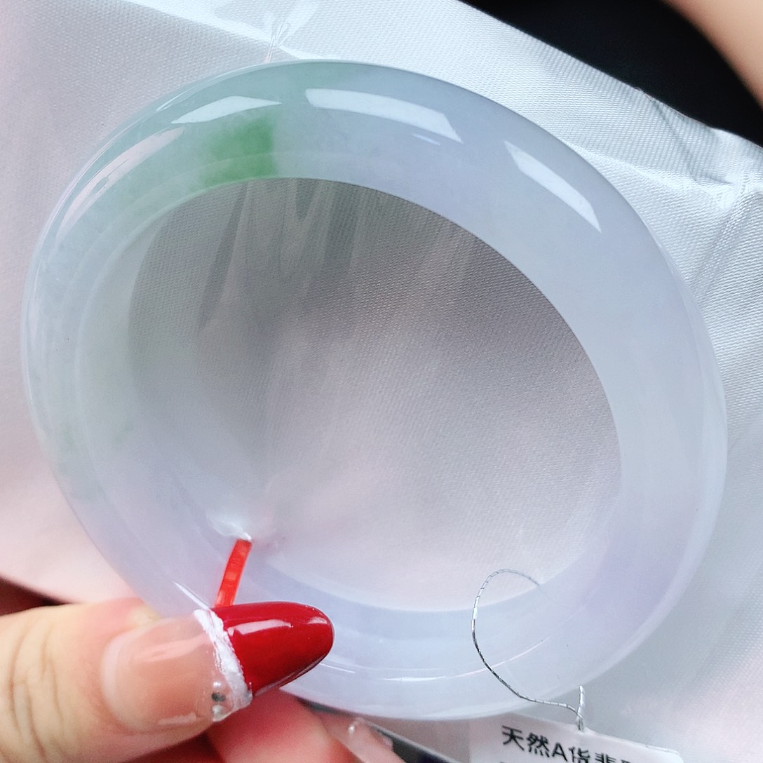 翡翠手镯未镶嵌55圈