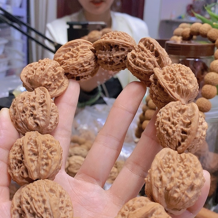 【闪购商品】文玩核桃把件31无名手持