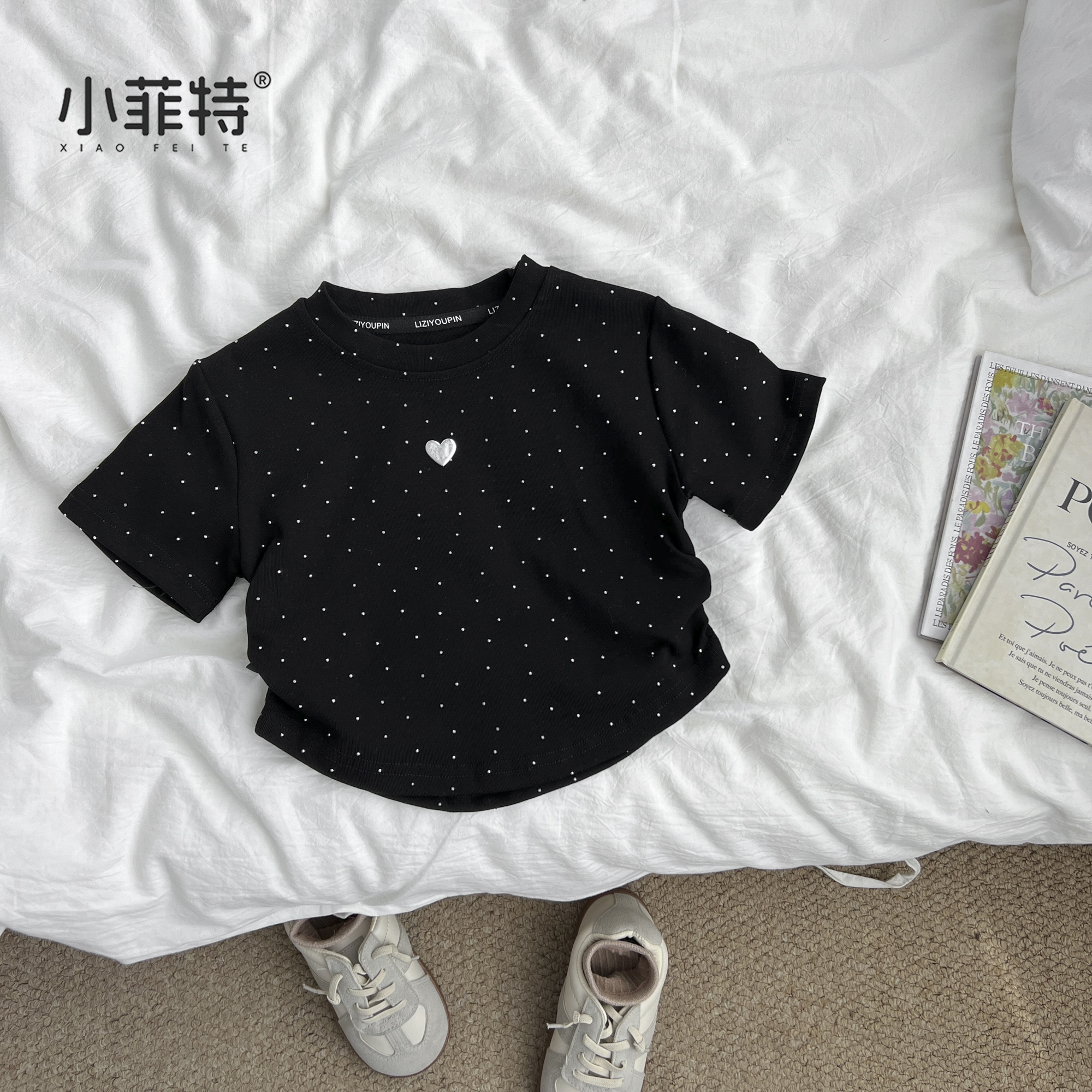 （现货）女童夏季时尚短款爱心钉珠短袖t恤女孩薄款半袖LZYXW52890