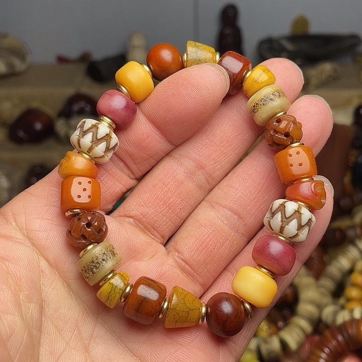 牛骨手串/手链1.1牛骨多宝