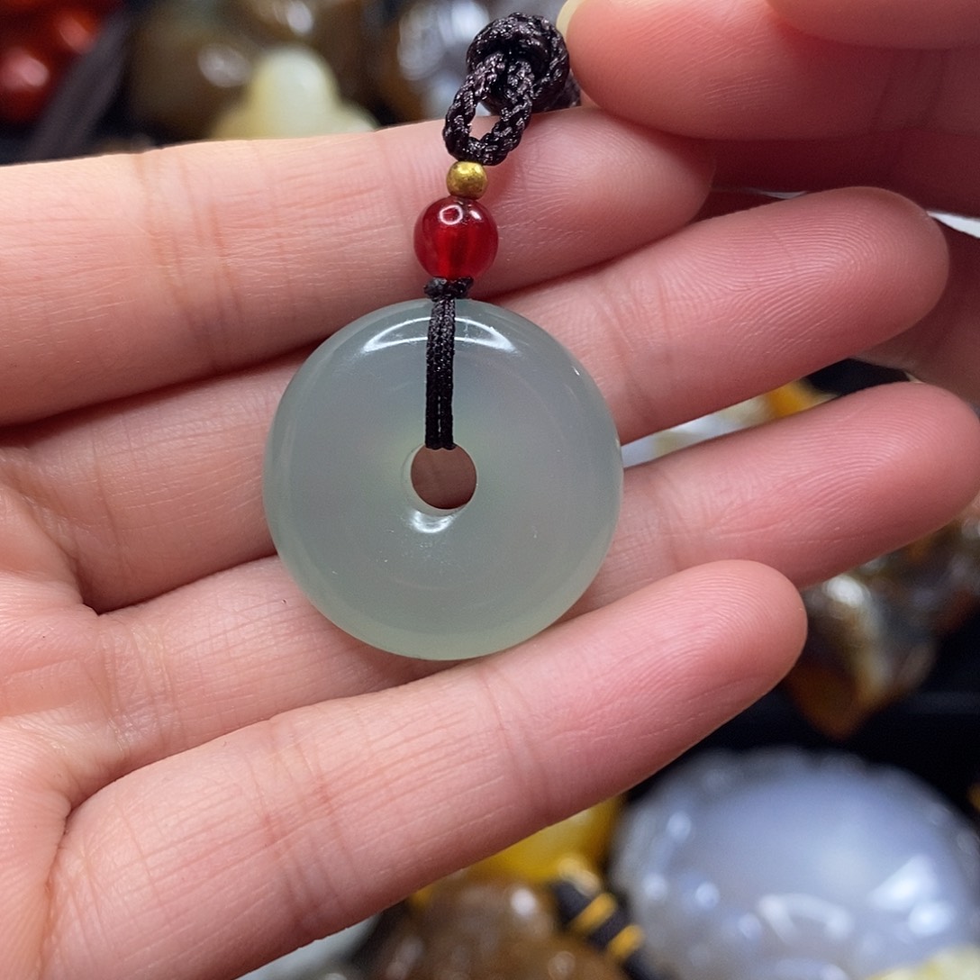 玛瑙/玉髓未镶嵌吊坠