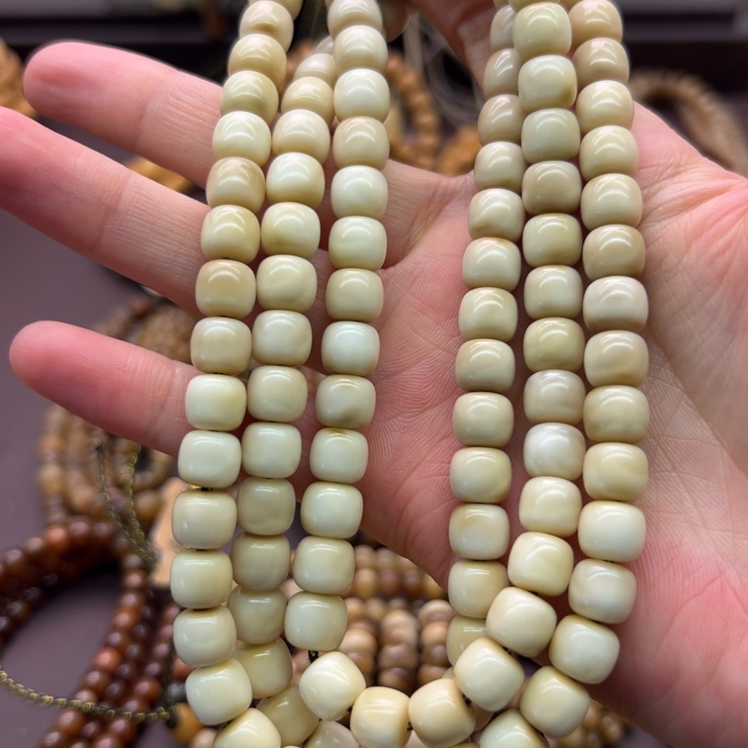 杜***秋龙脊菩提吊坠老型