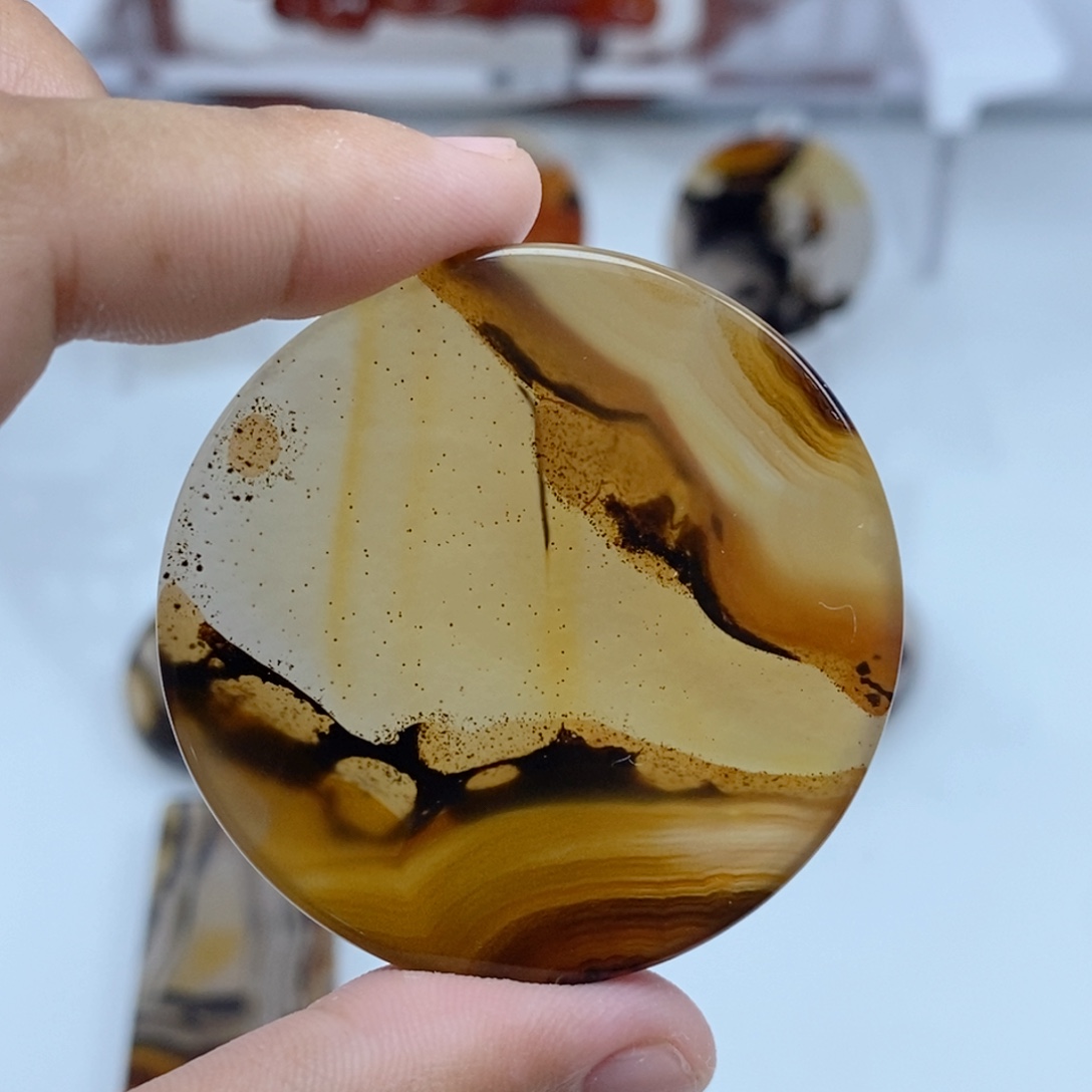 玛瑙/玉髓未镶嵌珠宝半成品