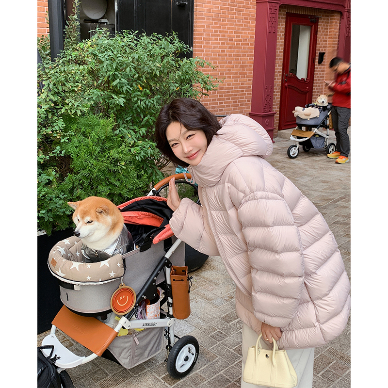 95白鸭绒超好看泡芙中长款羽绒服女2025冬季新款连帽加厚排骨保暖