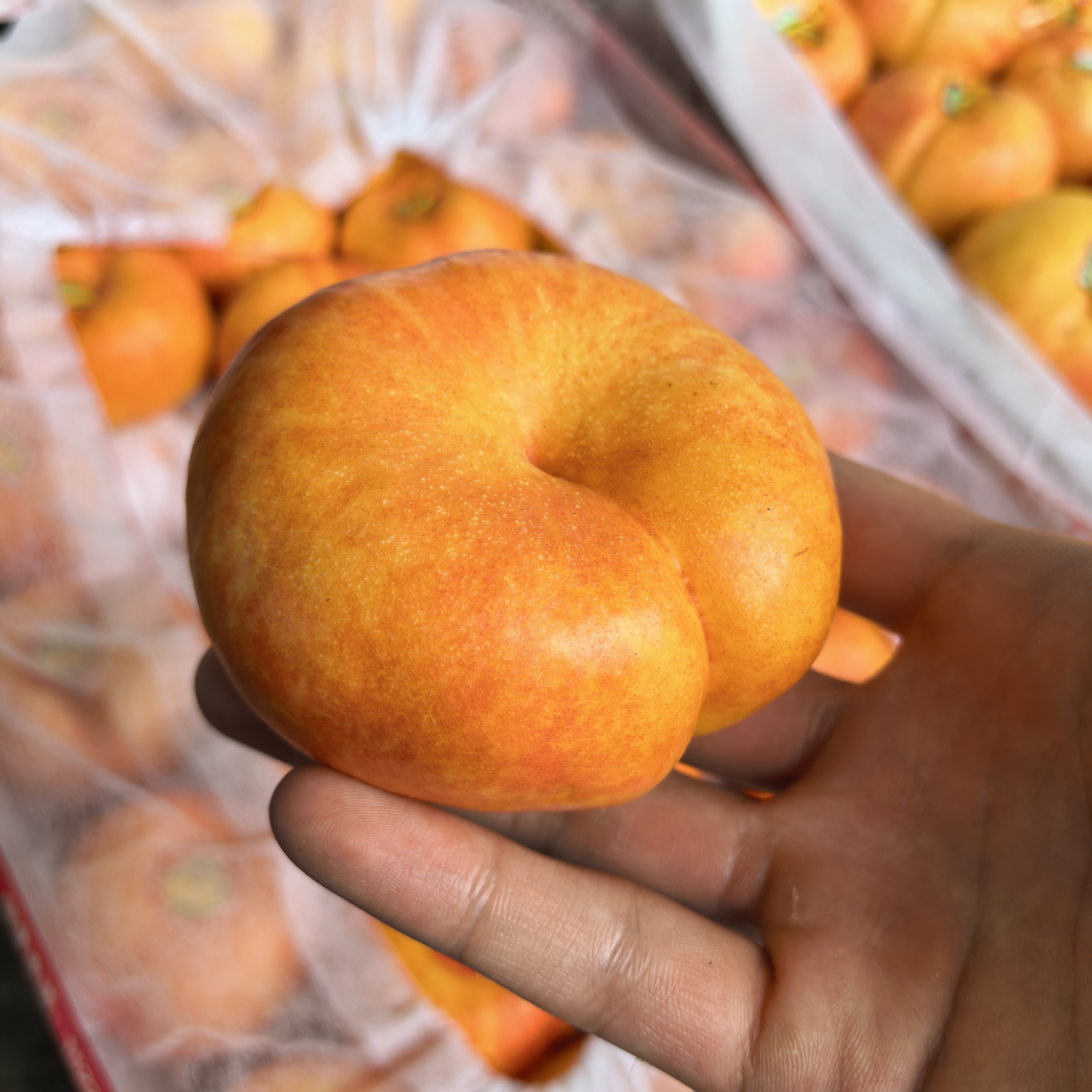 【京东次日达】四川 黄油蟠桃 三斤装桃子同城送四川省