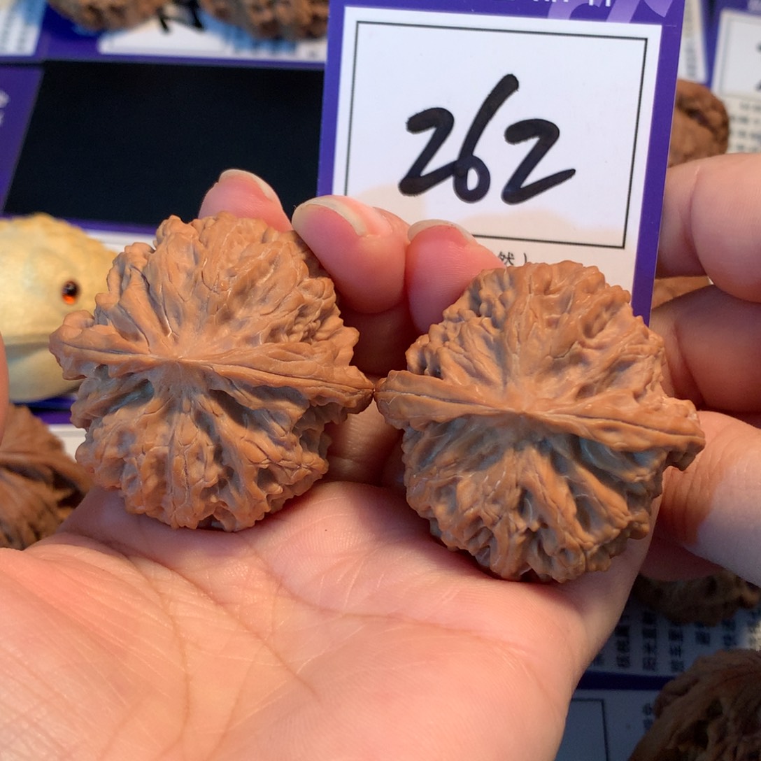 ·***文玩核桃把件262苹果园4.3