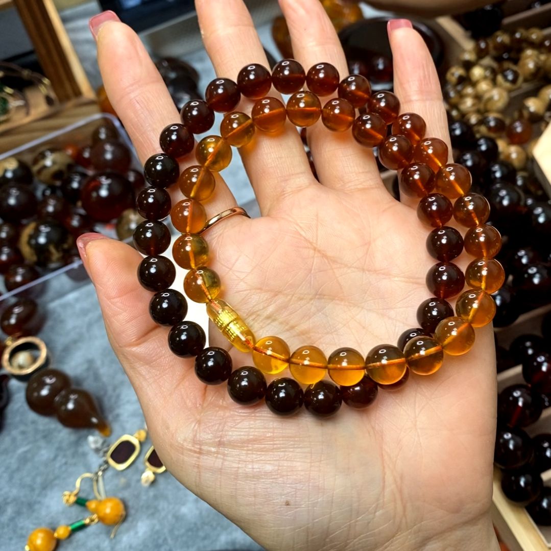 琥珀（棕珀）珠宝奇石未镶嵌啷***啷