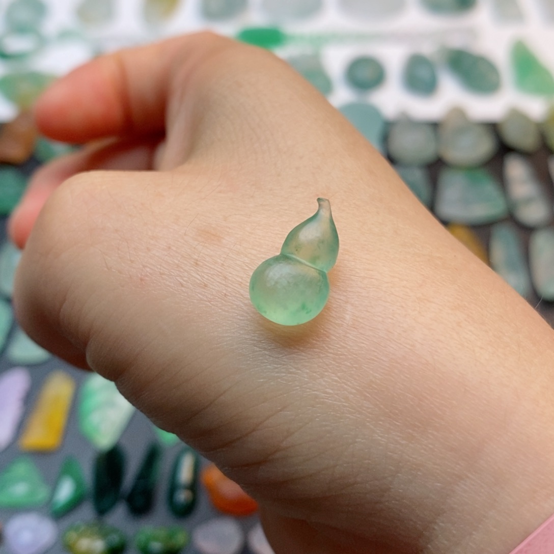 定制翡翠未镶嵌葫芦