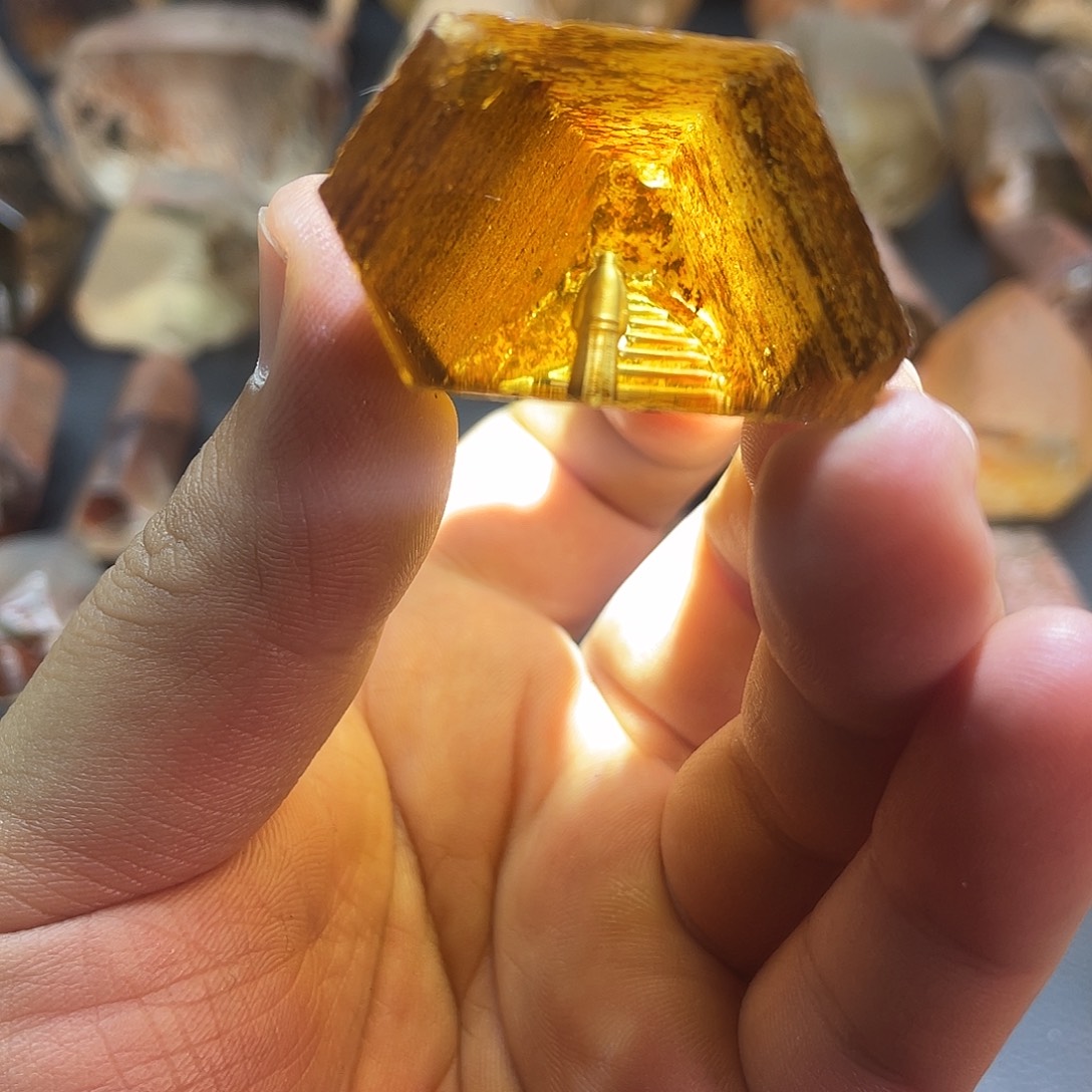 未镶嵌水晶珠宝半成品