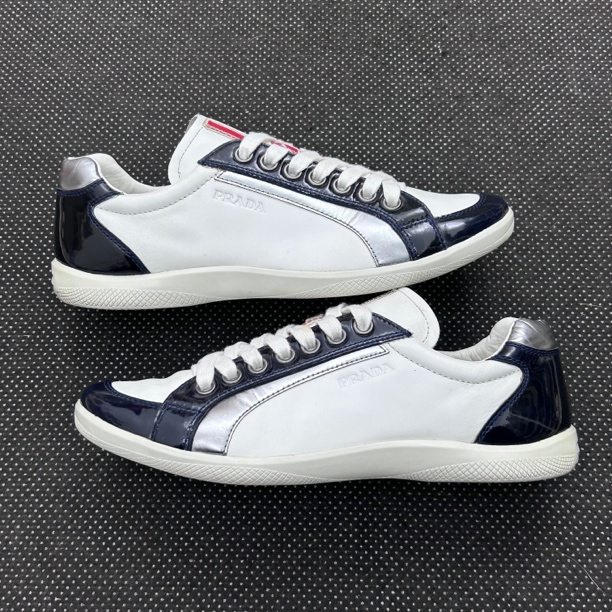 95新 Prada/普拉达 39.5码 25cm 普拉达 白灰 板鞋 成色新