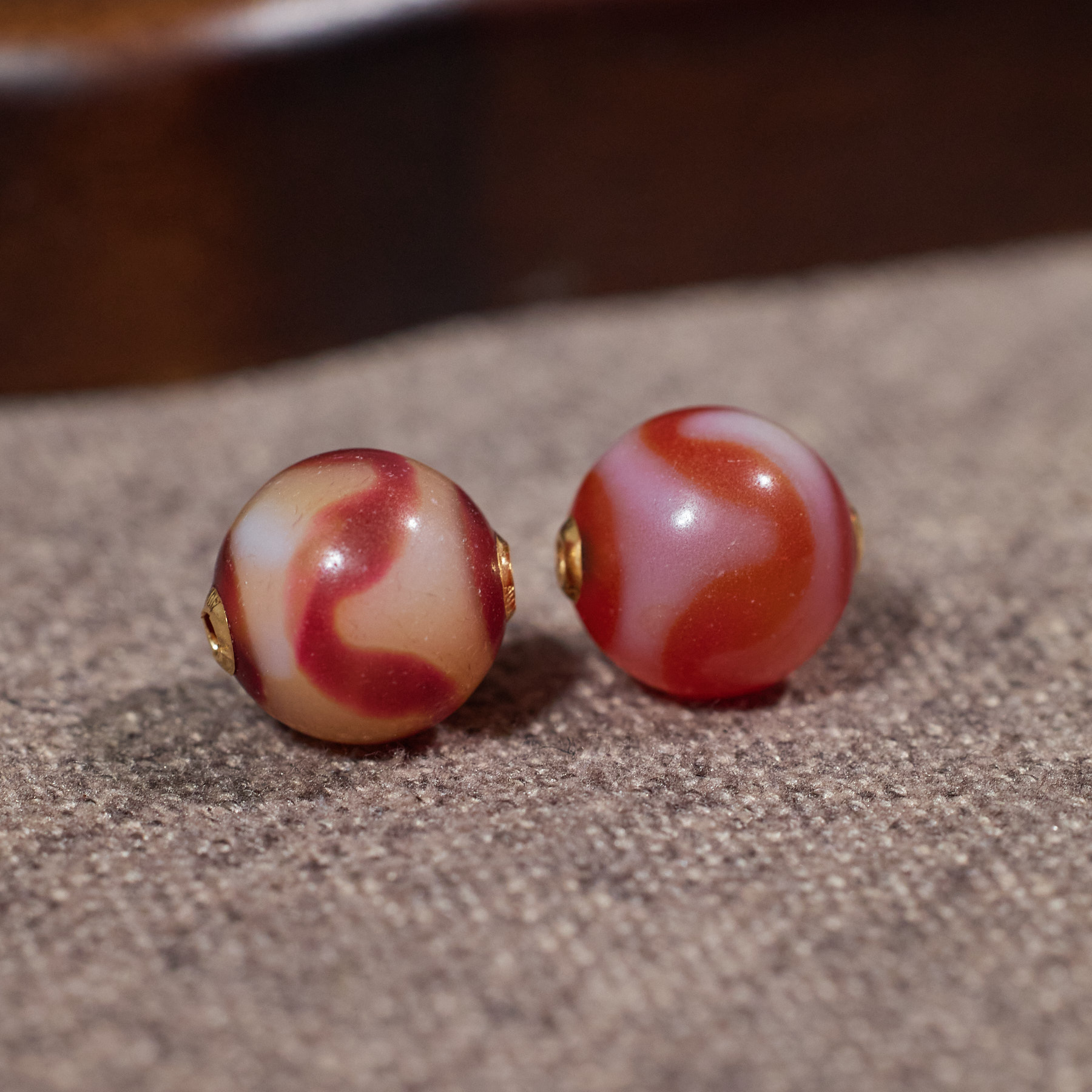 【歪歪】虎牙*玛瑙珠珠吊坠（多样性发其一）（卡10）18K镶嵌E4538