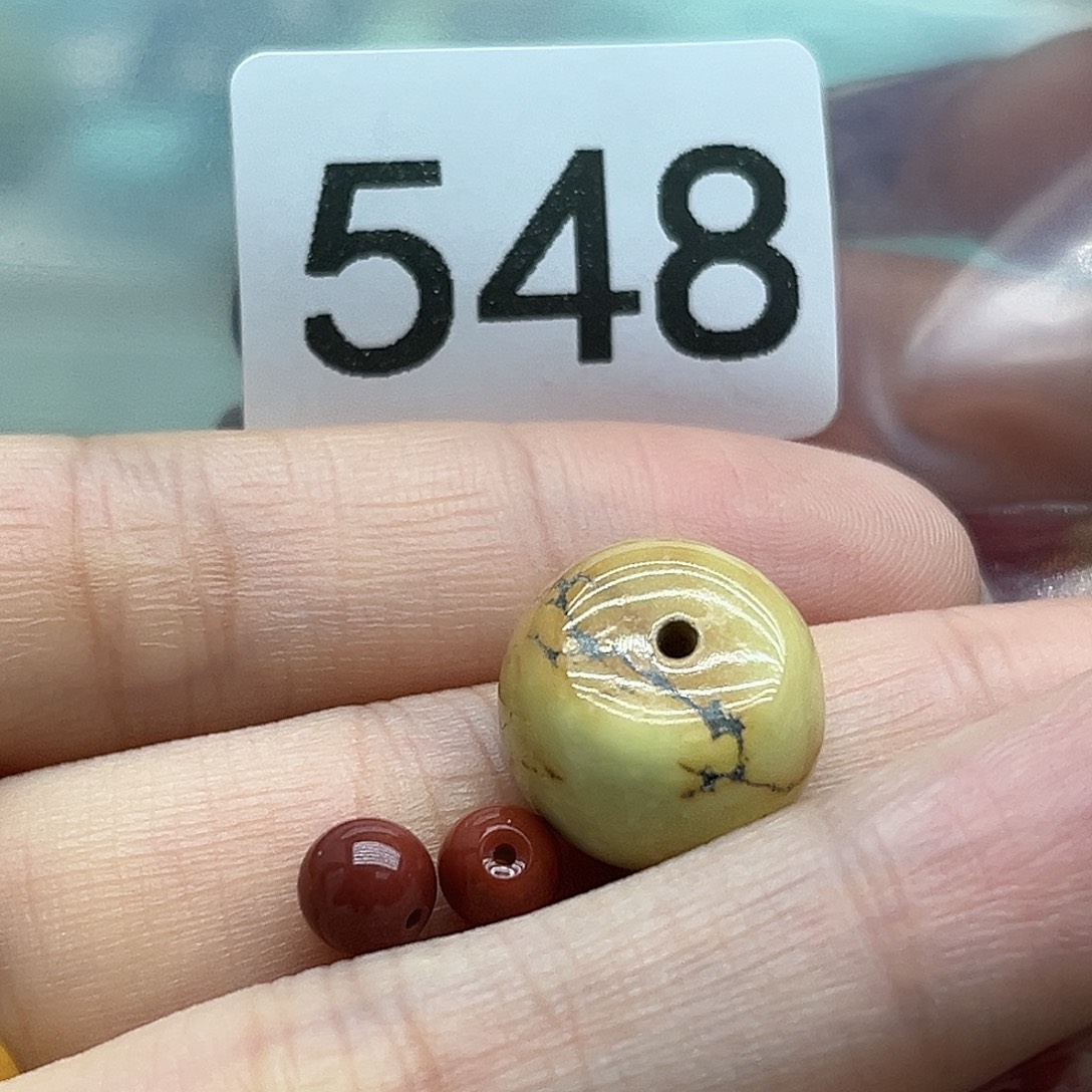 南红玛瑙未镶嵌珠宝奇石