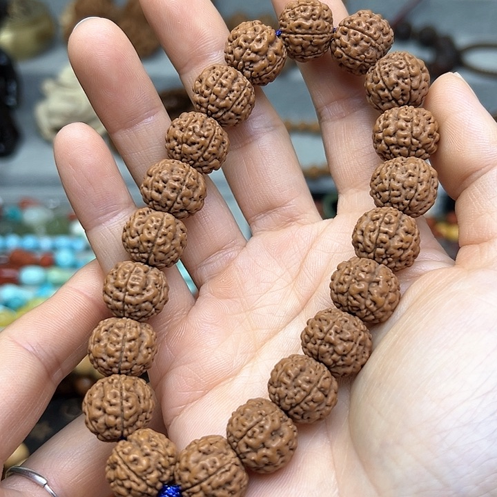 金刚菩提吊坠16m m跳跳龙手持