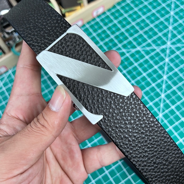 腰带黑色男士银色回字纹纯牛皮腰带时尚皮带休闲风真皮腰带百搭