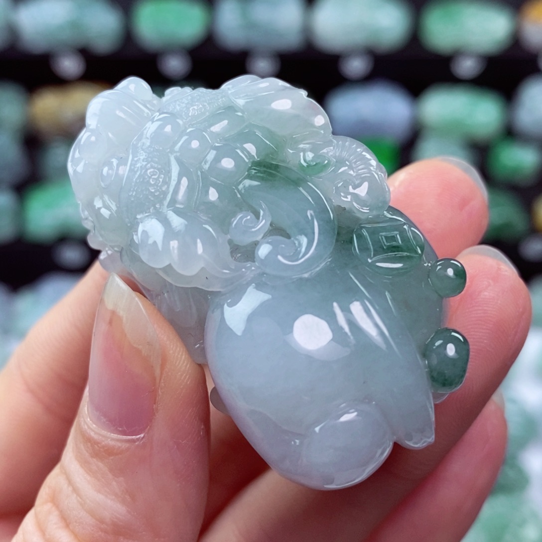 翡翠颈饰未镶嵌天然