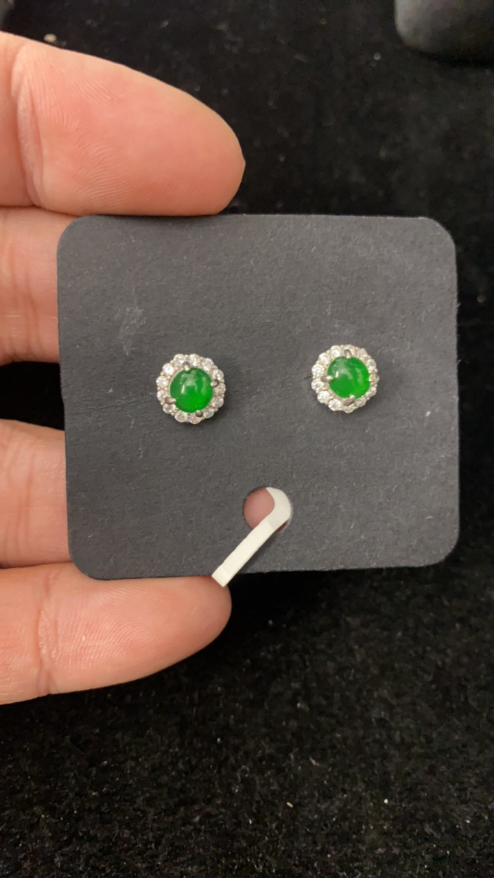 天然A货绿蛋耳钉