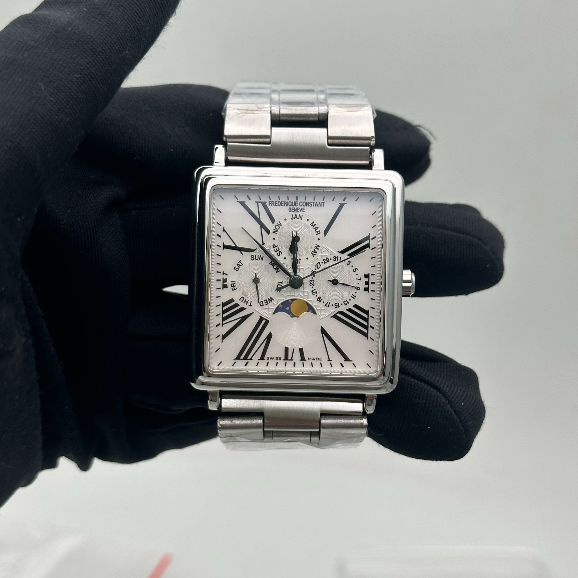 95新 FREDERIQUE CONSTANT/康斯登 月相 自动 42MM