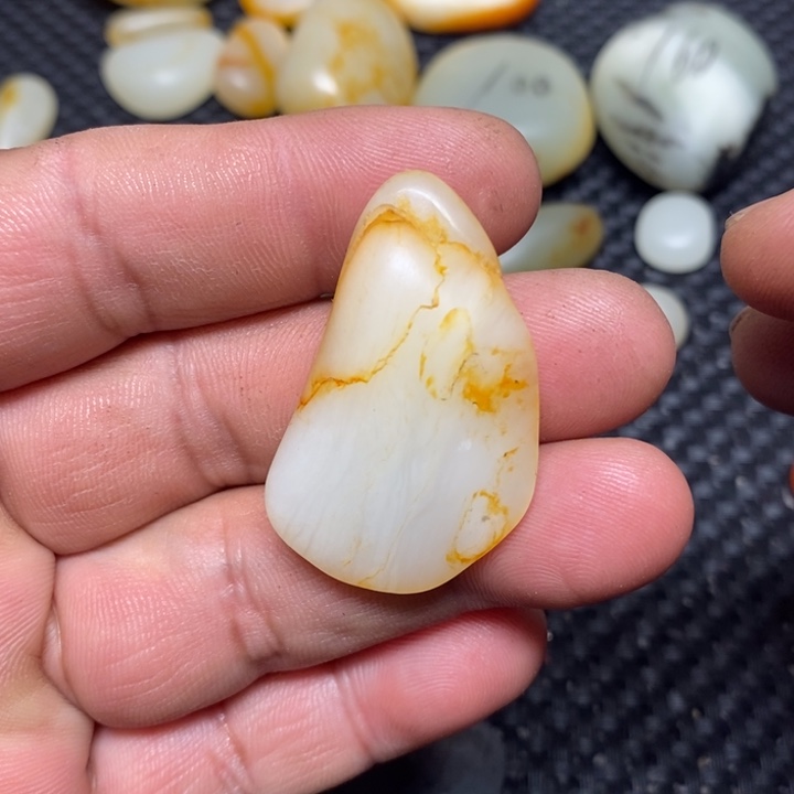 和田玉（白玉）珠宝奇石未镶嵌