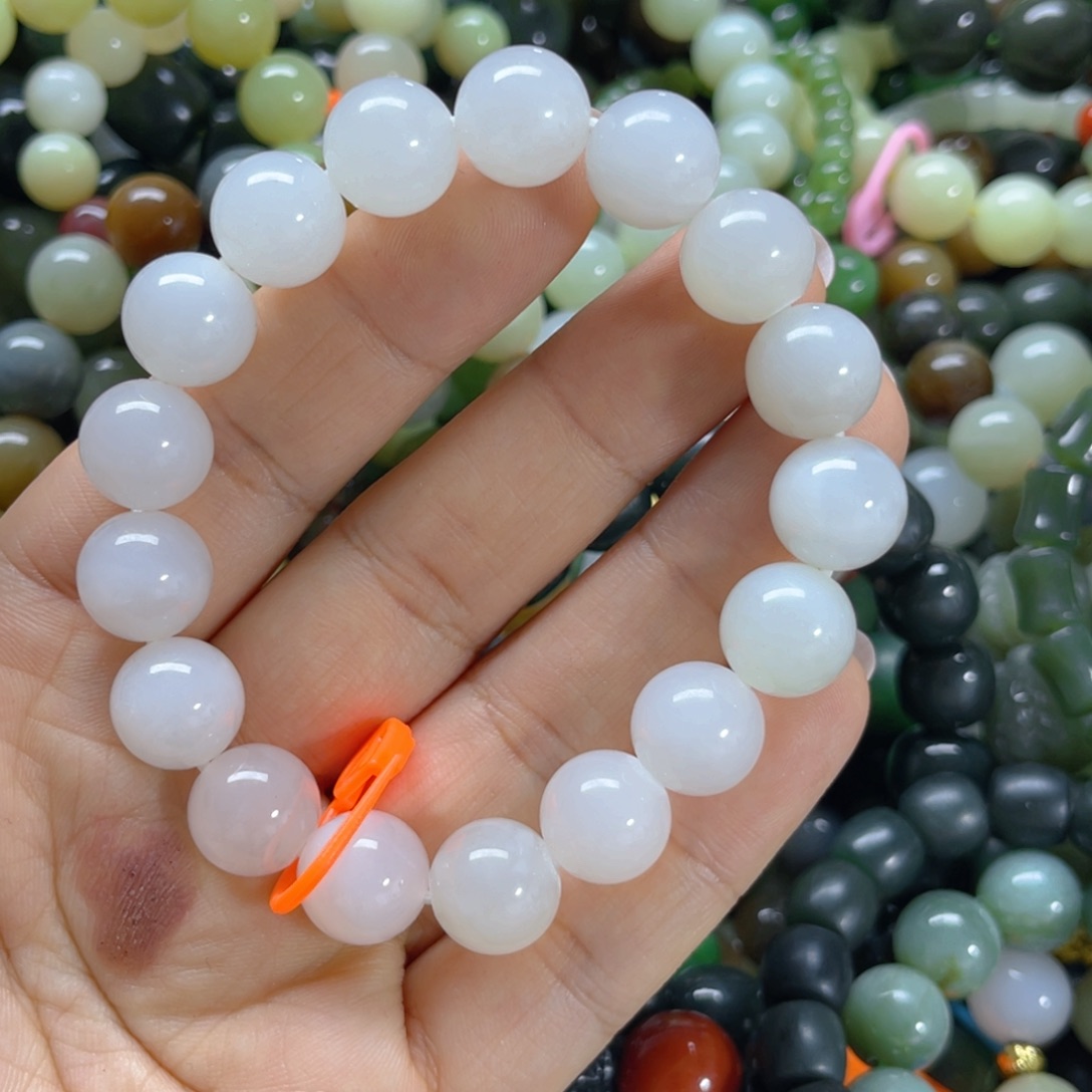 手串未镶嵌和田玉