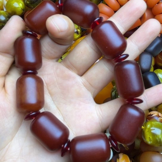 琥珀未镶嵌手链蜜蜡