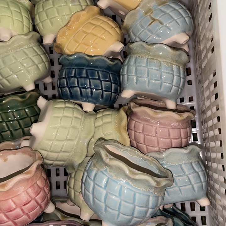 陶瓷发2个，非完美，介意慎拍。