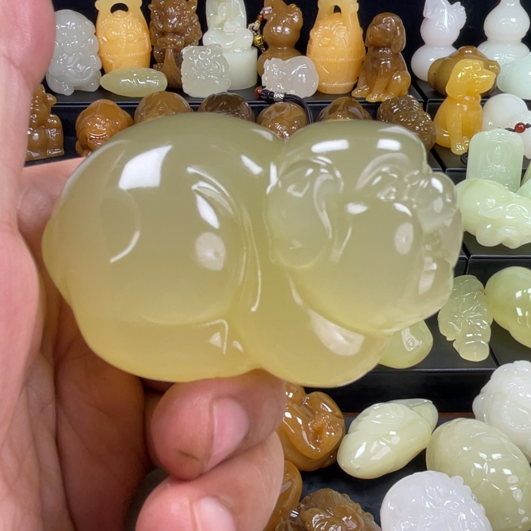 黎***哥昆仑山料手把观赏