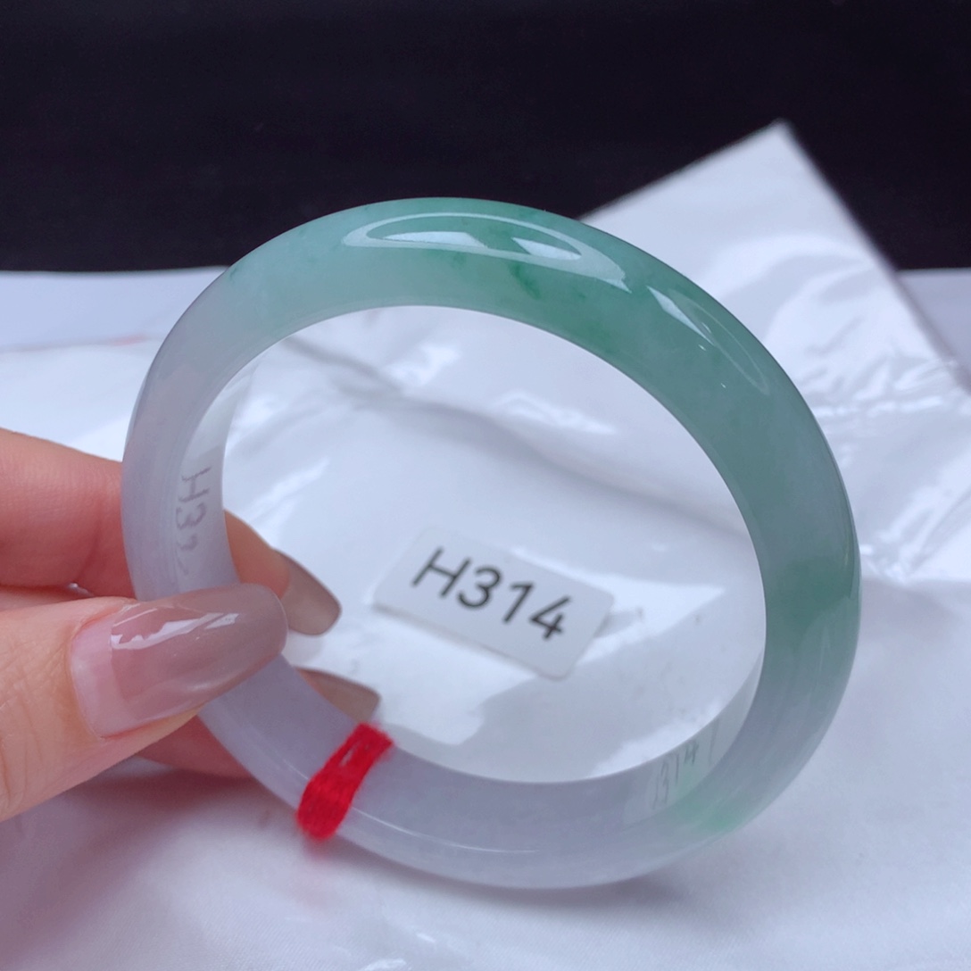 翡翠手镯未镶嵌手镯59