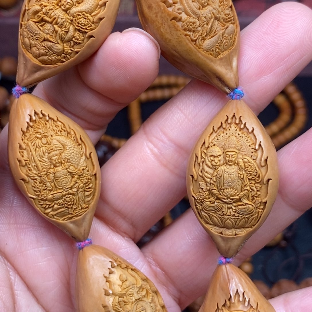 猴头核桃吊坠橄榄核桃