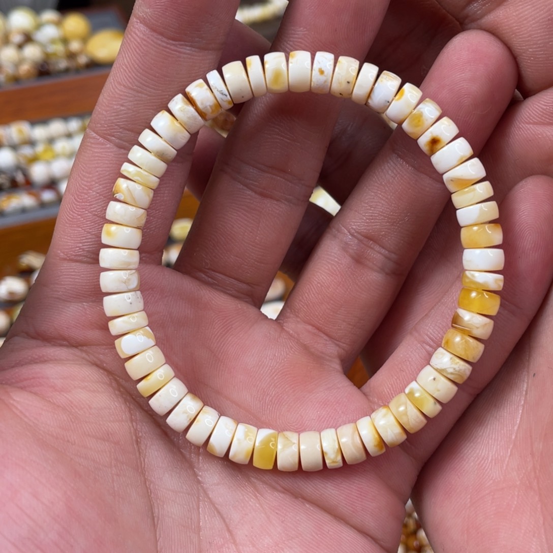 手****琥珀未镶嵌珠宝奇石