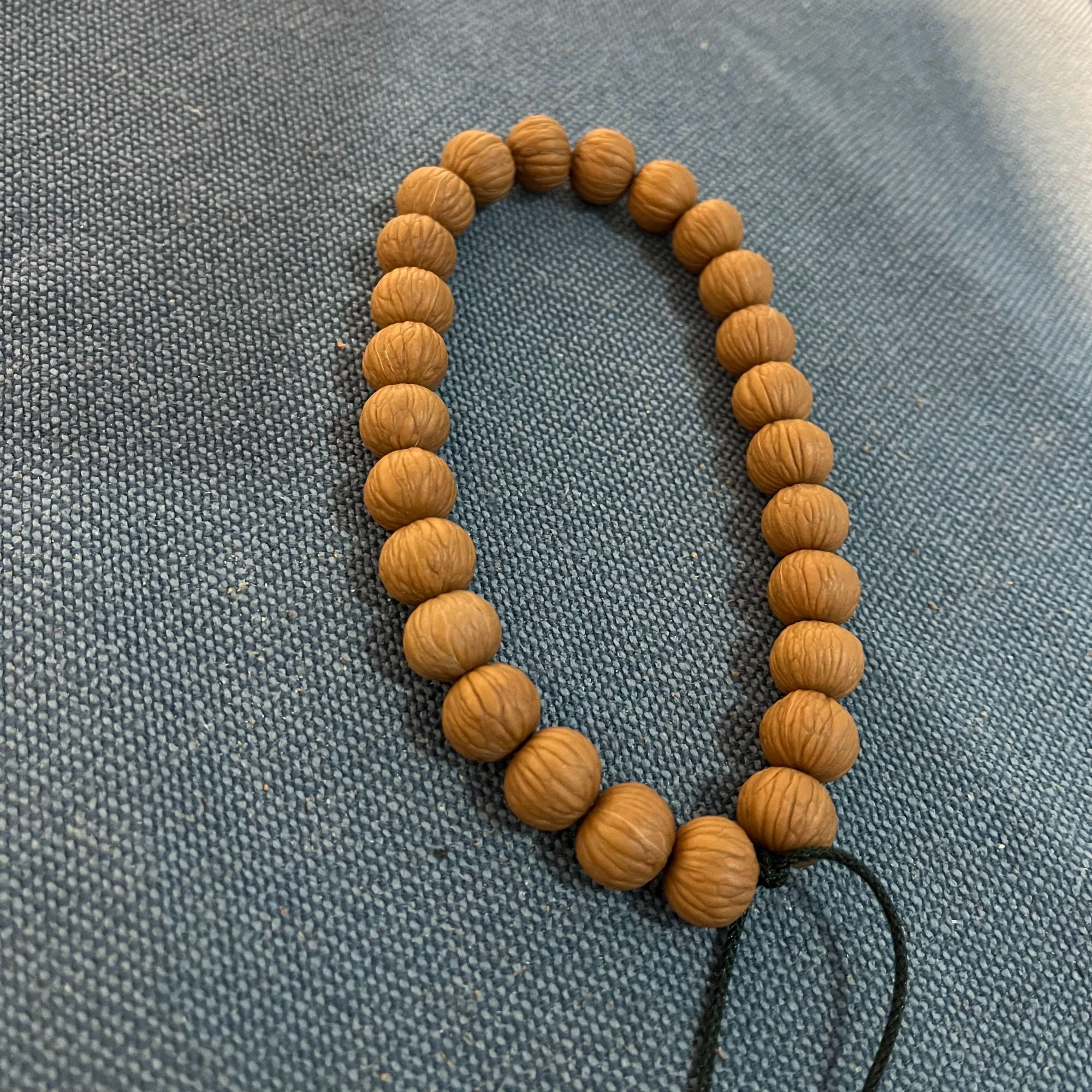 小尺寸，土豪手持。猴头手串12+13+