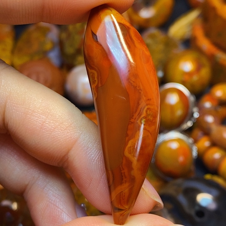 玛瑙/玉髓颈饰未镶嵌