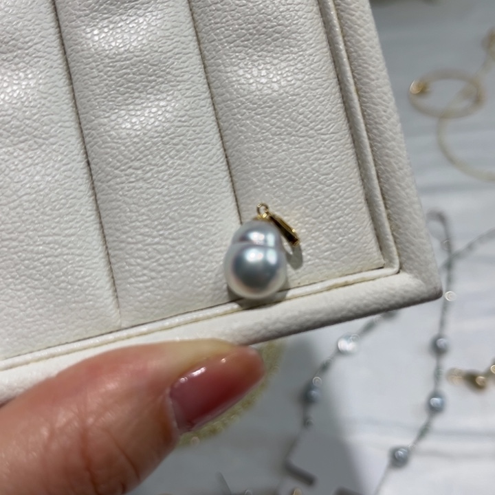 海水珍珠吊坠(不含链)18K金镶嵌