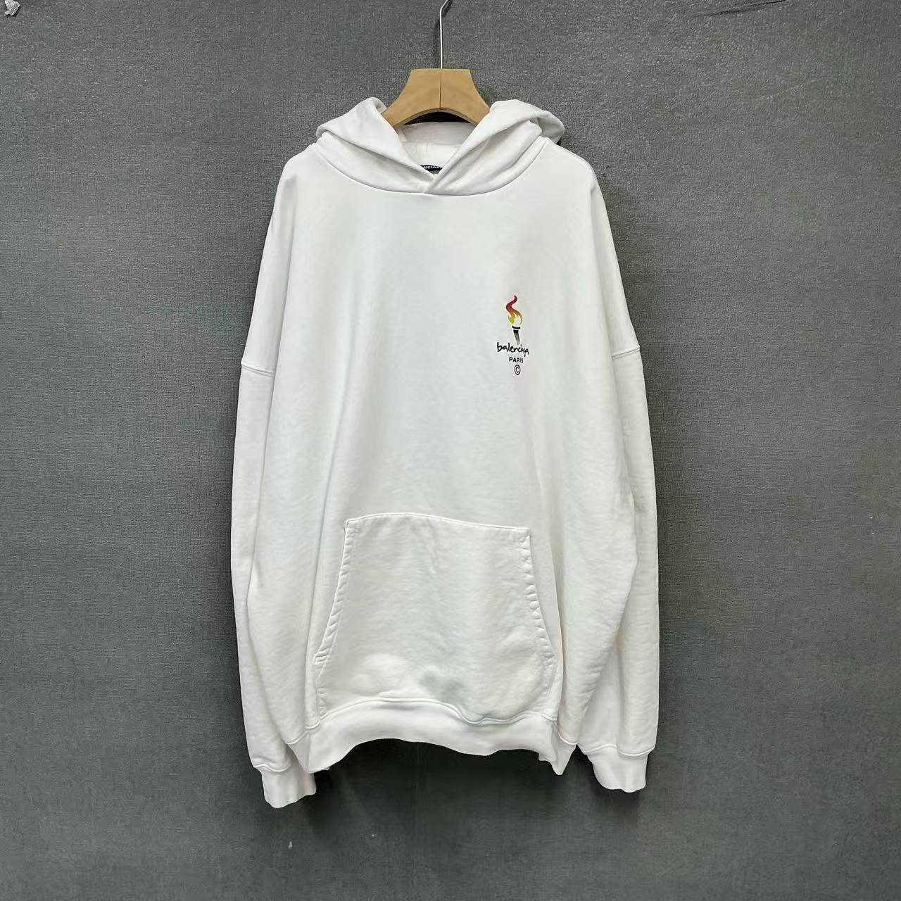 99新 Balenciaga/巴黎世家 （pm） 限定款火炬刺绣帽衫M码/4960